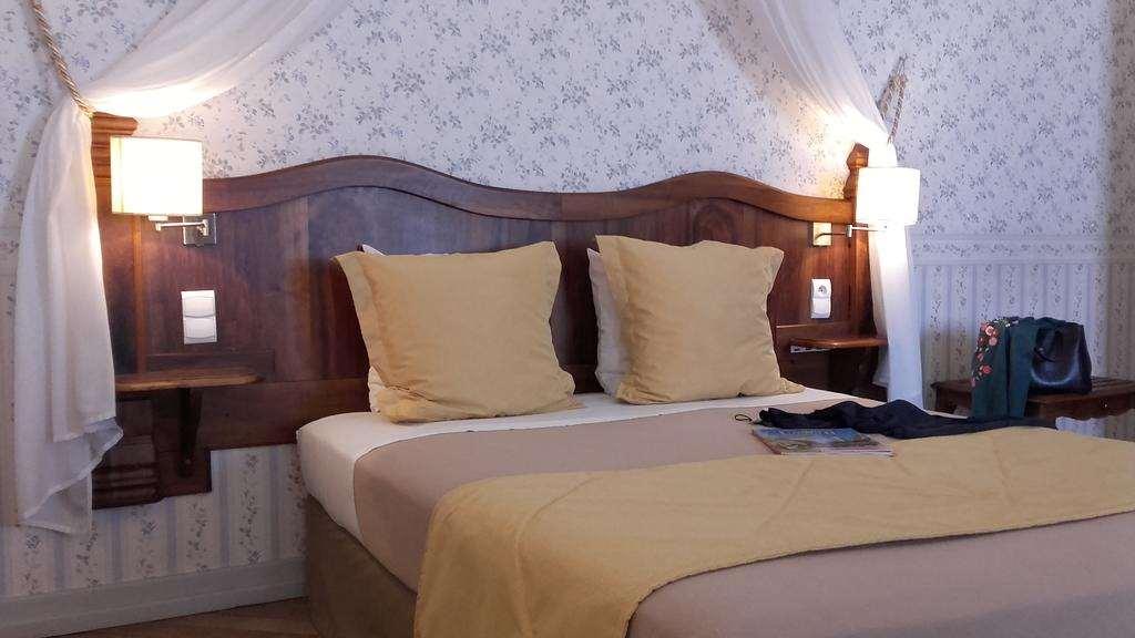 Cit'Hotel Sphinx - Hotel Μοντελιμάρ Δωμάτιο φωτογραφία