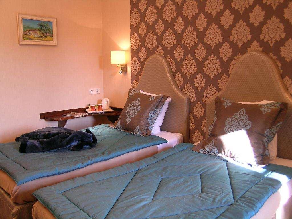 Cit'Hotel Sphinx - Hotel Μοντελιμάρ Δωμάτιο φωτογραφία